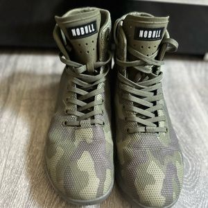 EUC Size 11 NO BULL high top shoes